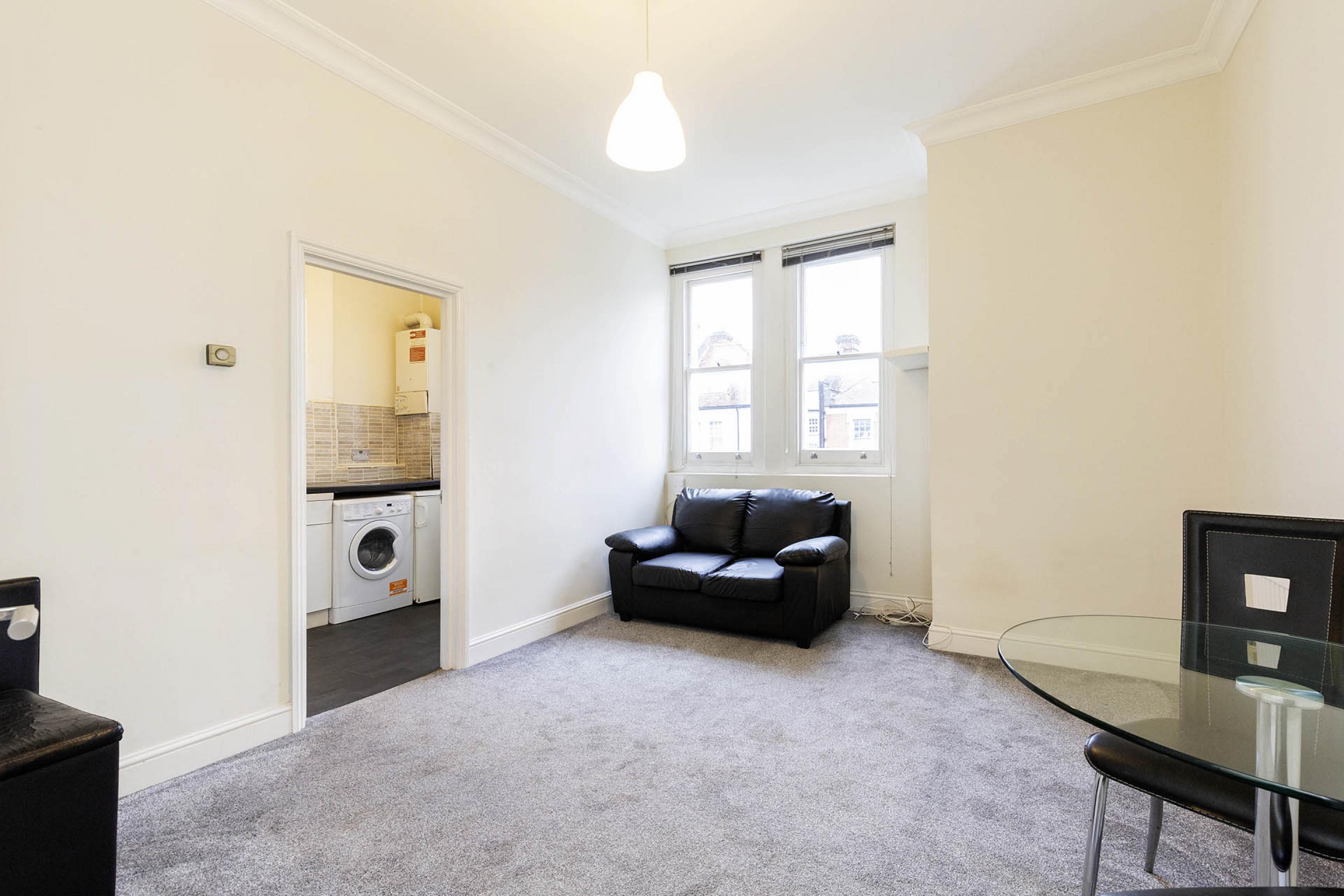			1 Bedroom, 1 bath, 1 reception Flat			 Grosvenor Gardens, Willesden Green NW2